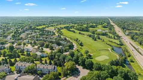 10154 Country Club Curve Woodbury MN 55129