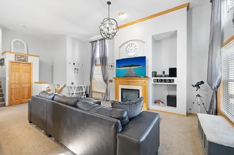 10154 Country Club Curve Woodbury MN 55129