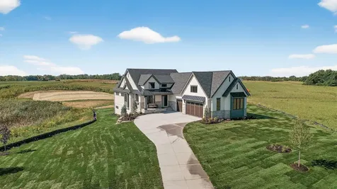 7947 207th Street E Prior Lake MN 55372