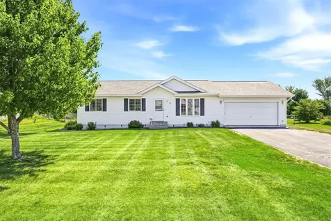 418 Marc Street Star Prairie WI 54026