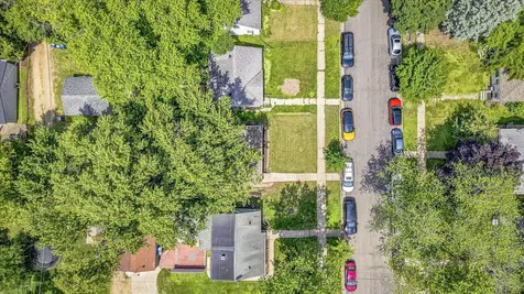 285 Hazelwood Street Saint Paul MN 55106