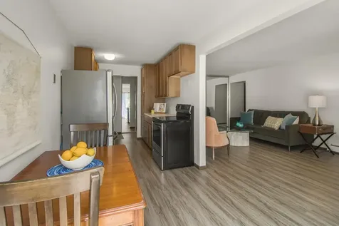 4648 Cedar Lake Road S Saint Louis Park MN 55416