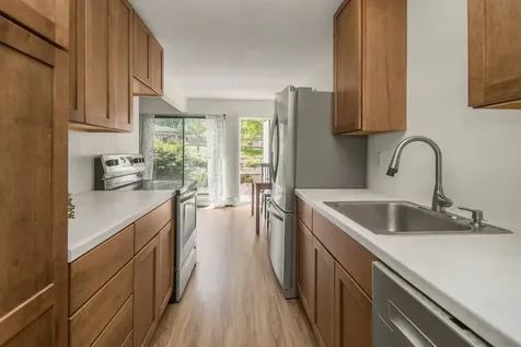 4648 Cedar Lake Road S Saint Louis Park MN 55416