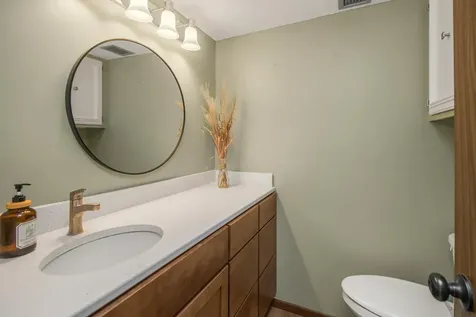4648 Cedar Lake Road S Saint Louis Park MN 55416