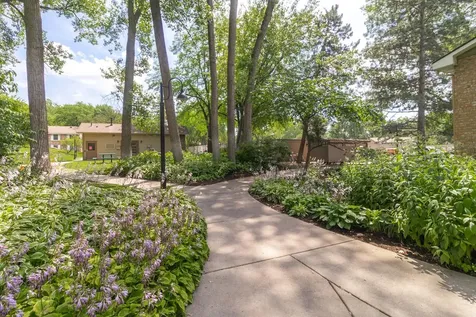 4648 Cedar Lake Road S Saint Louis Park MN 55416