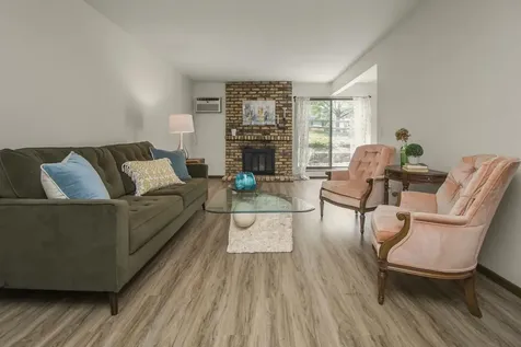 4648 Cedar Lake Road S Saint Louis Park MN 55416