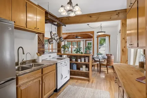 299 Sidney Street W Saint Paul MN 55107
