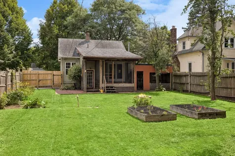 299 Sidney Street W Saint Paul MN 55107