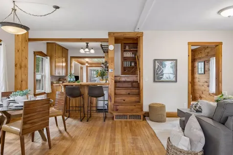 299 Sidney Street W Saint Paul MN 55107