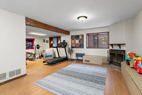 2805 Brookview Drive Burnsville MN 55337