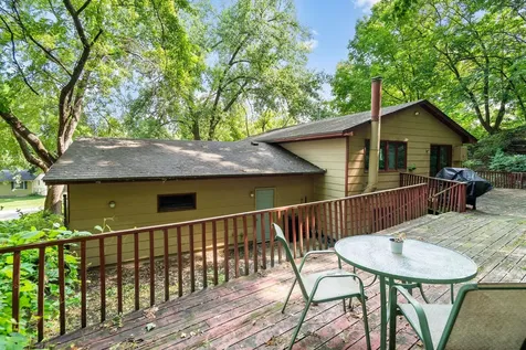 2805 Brookview Drive Burnsville MN 55337