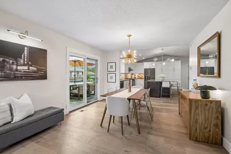 7204 Glouchester Drive Edina MN 55435