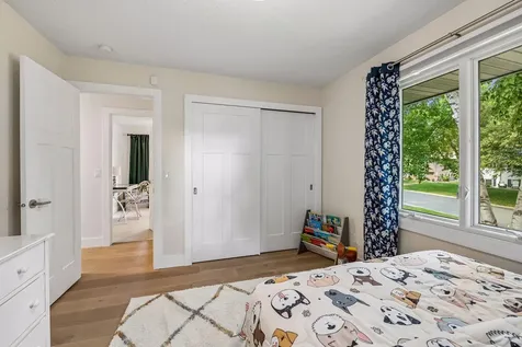 7204 Glouchester Drive Edina MN 55435