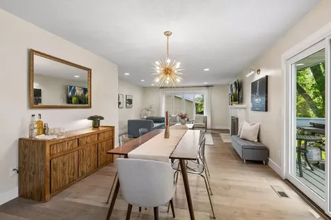 7204 Glouchester Drive Edina MN 55435