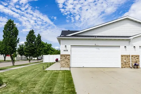 4459 15th Street S Moorhead MN 56560