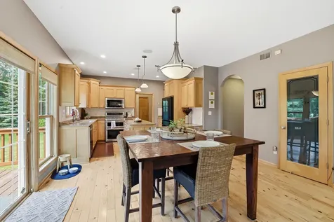 2362 Fieldstone Curve Woodbury MN 55129