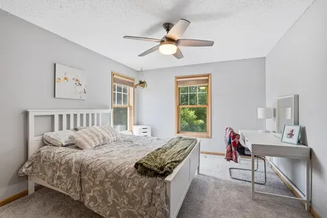 2362 Fieldstone Curve Woodbury MN 55129