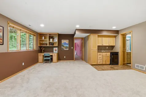 2362 Fieldstone Curve Woodbury MN 55129
