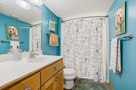2362 Fieldstone Curve Woodbury MN 55129