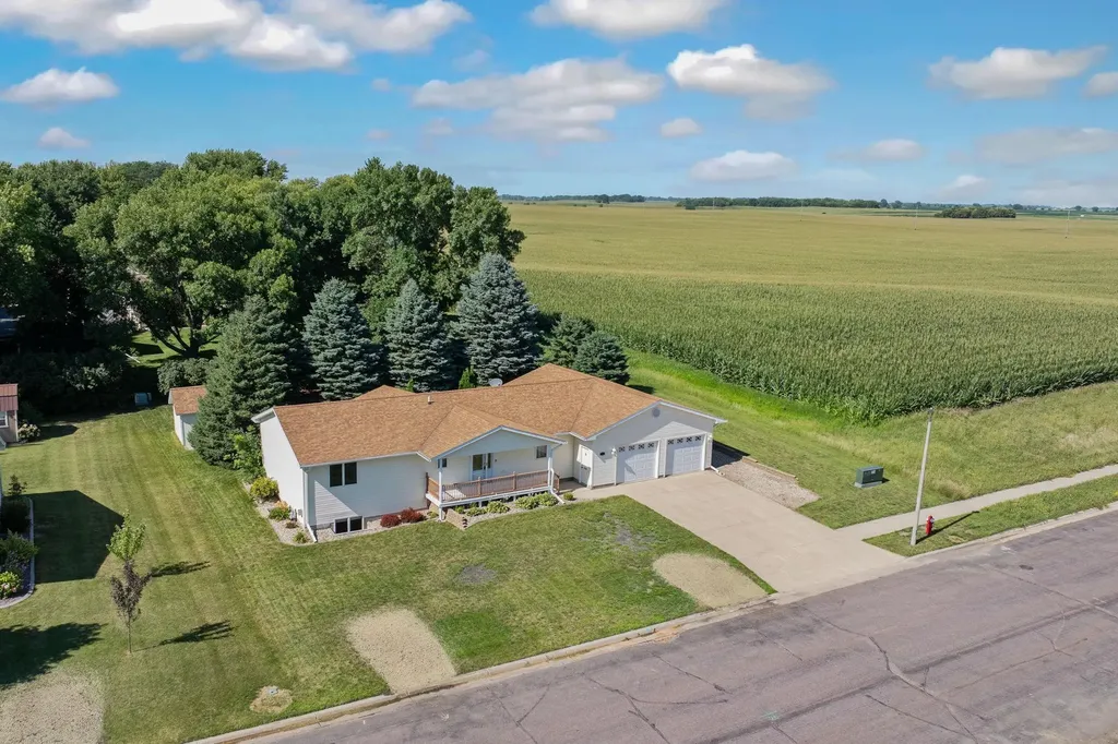 1315 Adams Avenue Fairmont MN 56031