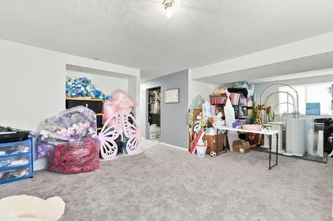 2682 Guthrie Avenue N Oakdale MN 55128