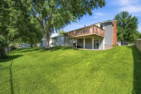 2682 Guthrie Avenue N Oakdale MN 55128
