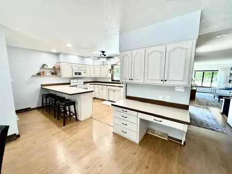 104 Cedar Point Redwood Falls MN 56283