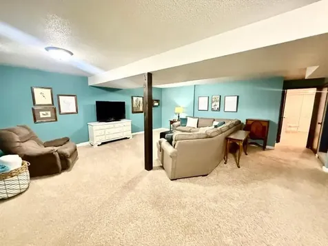 104 Cedar Point Redwood Falls MN 56283