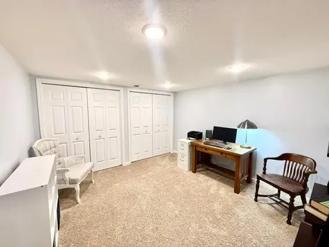 104 Cedar Point Redwood Falls MN 56283