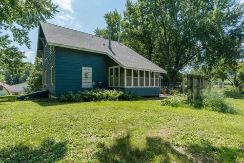 223 Joy Avenue SW Madelia MN 56062
