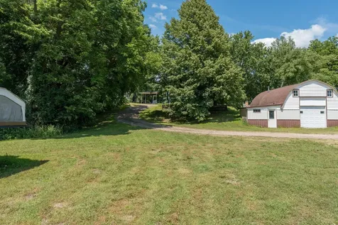 223 Joy Avenue SW Madelia MN 56062