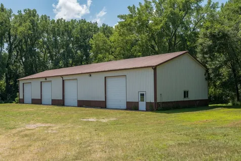 223 Joy Avenue SW Madelia MN 56062
