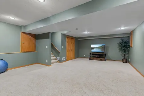 16770 Javelin Avenue Lakeville MN 55044