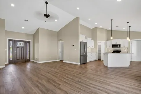 523 Legacy Lane Valley City ND 58072