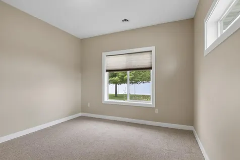 523 Legacy Lane Valley City ND 58072