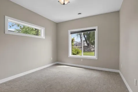 523 Legacy Lane Valley City ND 58072