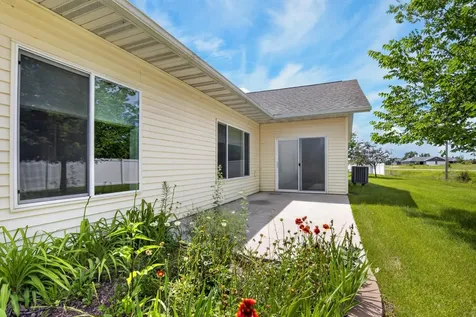 523 Legacy Lane Valley City ND 58072