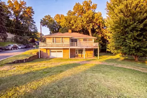 4528 Aberdeen Road Mound MN 55364