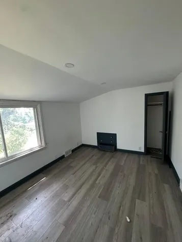 2338 15th Avenue E North Saint Paul MN 55109