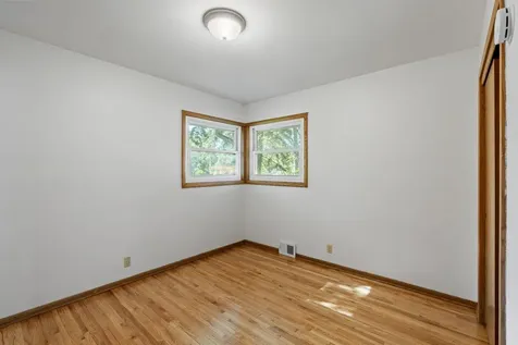 7818 53rd Avenue N New Hope MN 55428