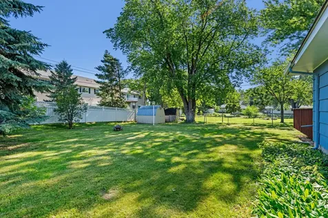 7818 53rd Avenue N New Hope MN 55428