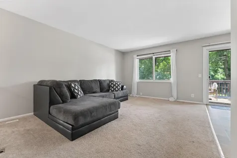 10724 Cavell Road Bloomington MN 55438