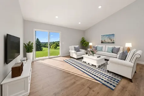 1656 Shasta Drive Shakopee MN 55379
