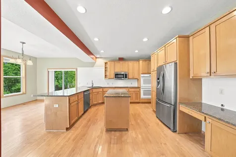 655 Lexie Court Eagan MN 55123