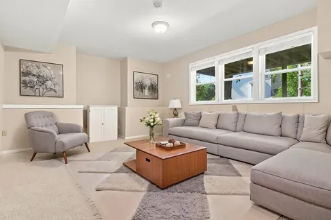 655 Lexie Court Eagan MN 55123
