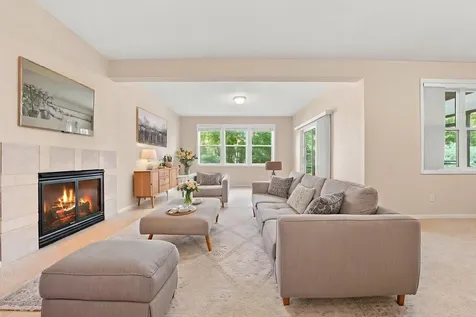 655 Lexie Court Eagan MN 55123