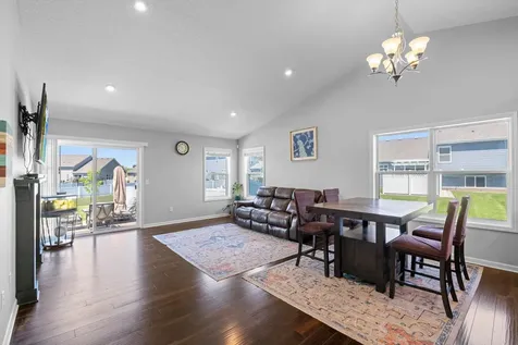 13772 Apollo Way Rosemount MN 55068