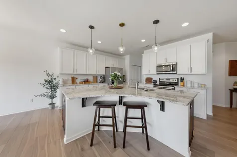 762 Stonegate Road Chanhassen MN 55317