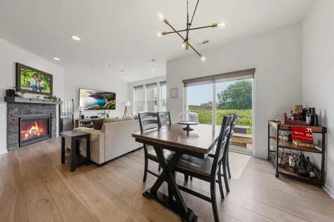 762 Stonegate Road Chanhassen MN 55317