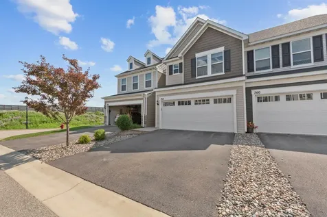 762 Stonegate Road Chanhassen MN 55317